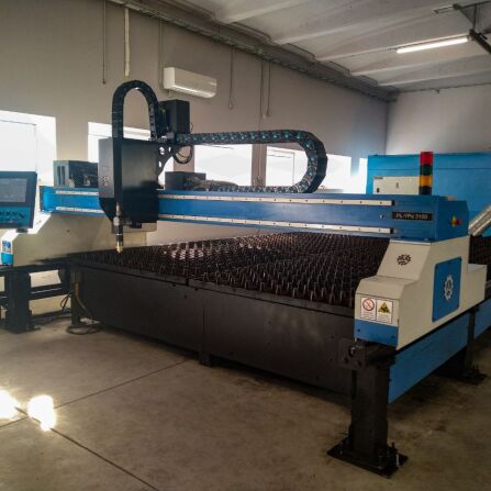 MEKOR PL-YPe 3100 : Hypertherm ® HyPerformance HPR 400XD